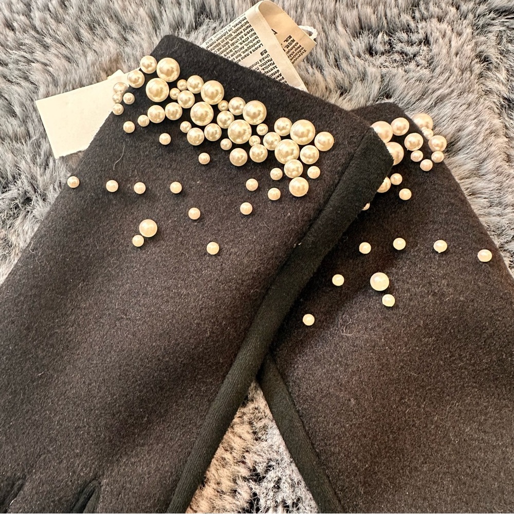 SOLD! Intrend by Max Mara Jersey Gloves with Pearls Size: 7.5 S/M Fall /Winter - Picture 10 of 16